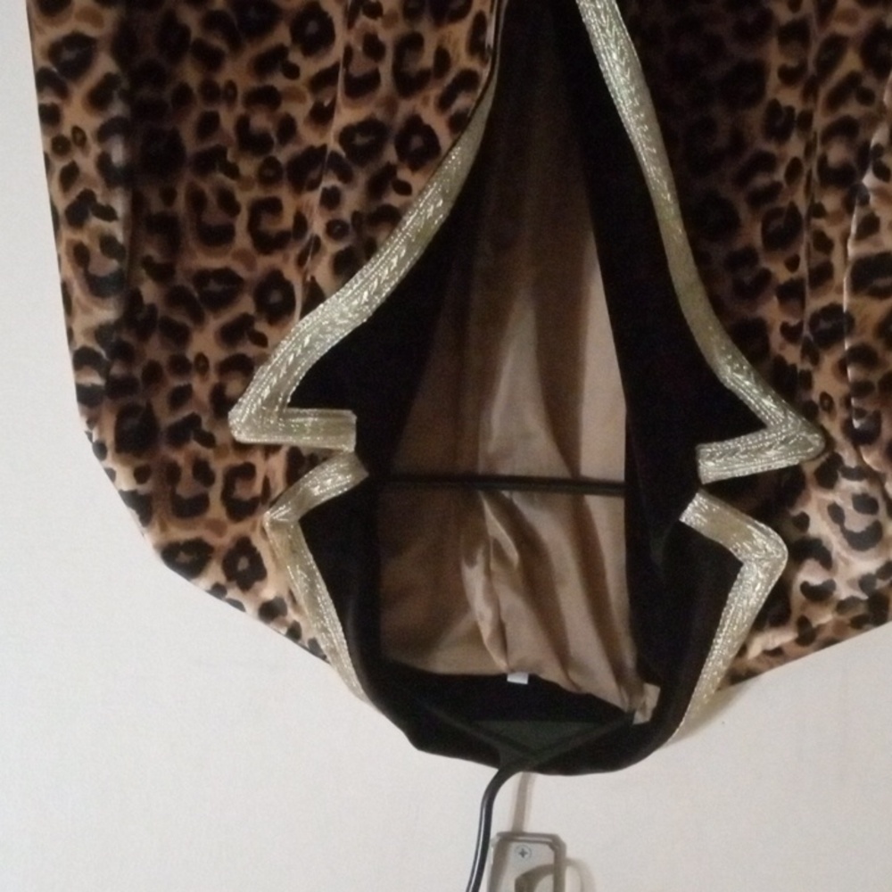 Plus size velvet leopard blazer jacket